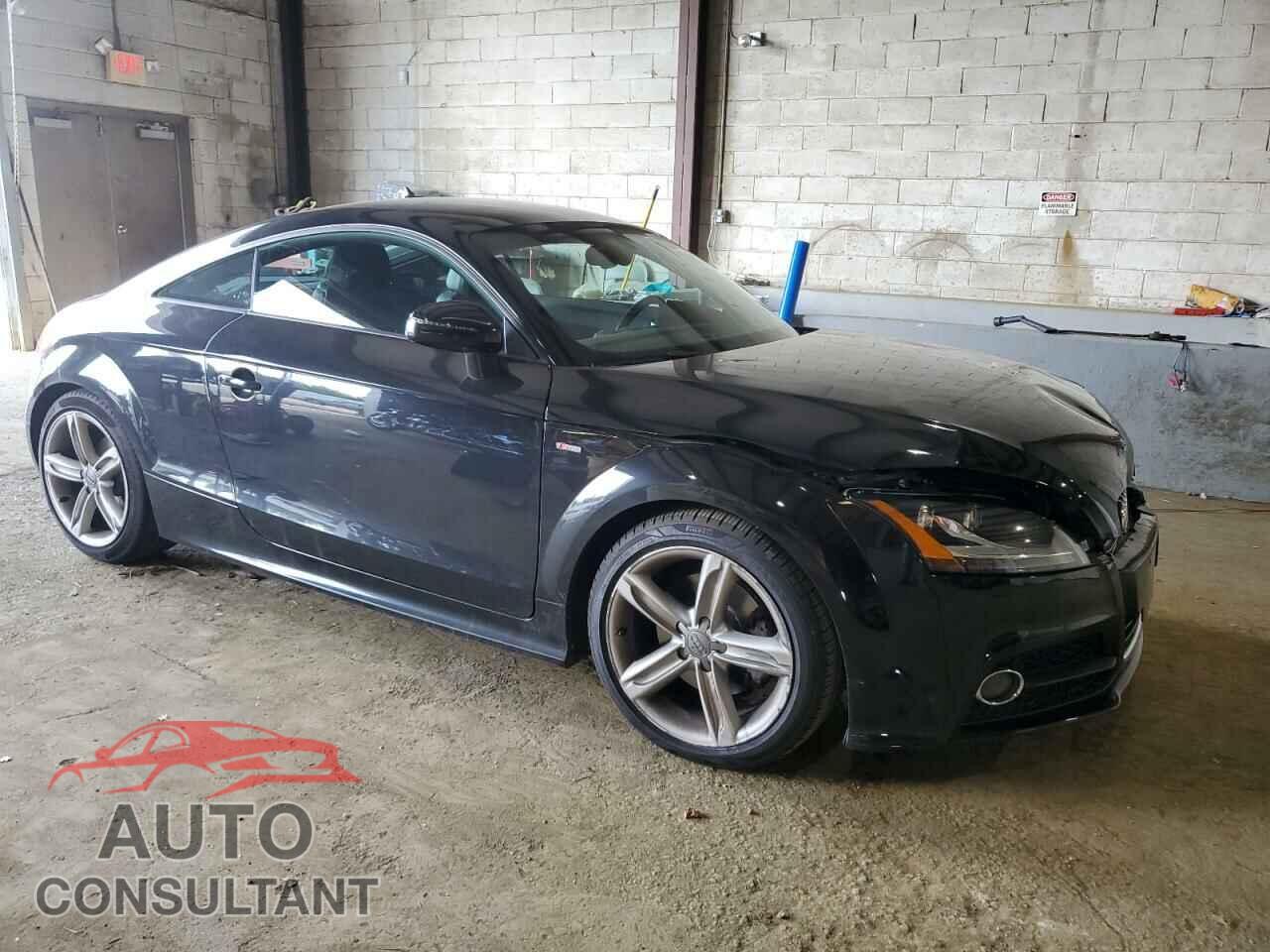 AUDI TT 2014 - TRUBFAFK5E1009399