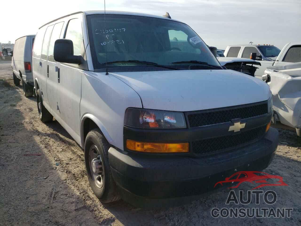 CHEVROLET EXPRESS 2018 - 1GCWGAFG9J1201326