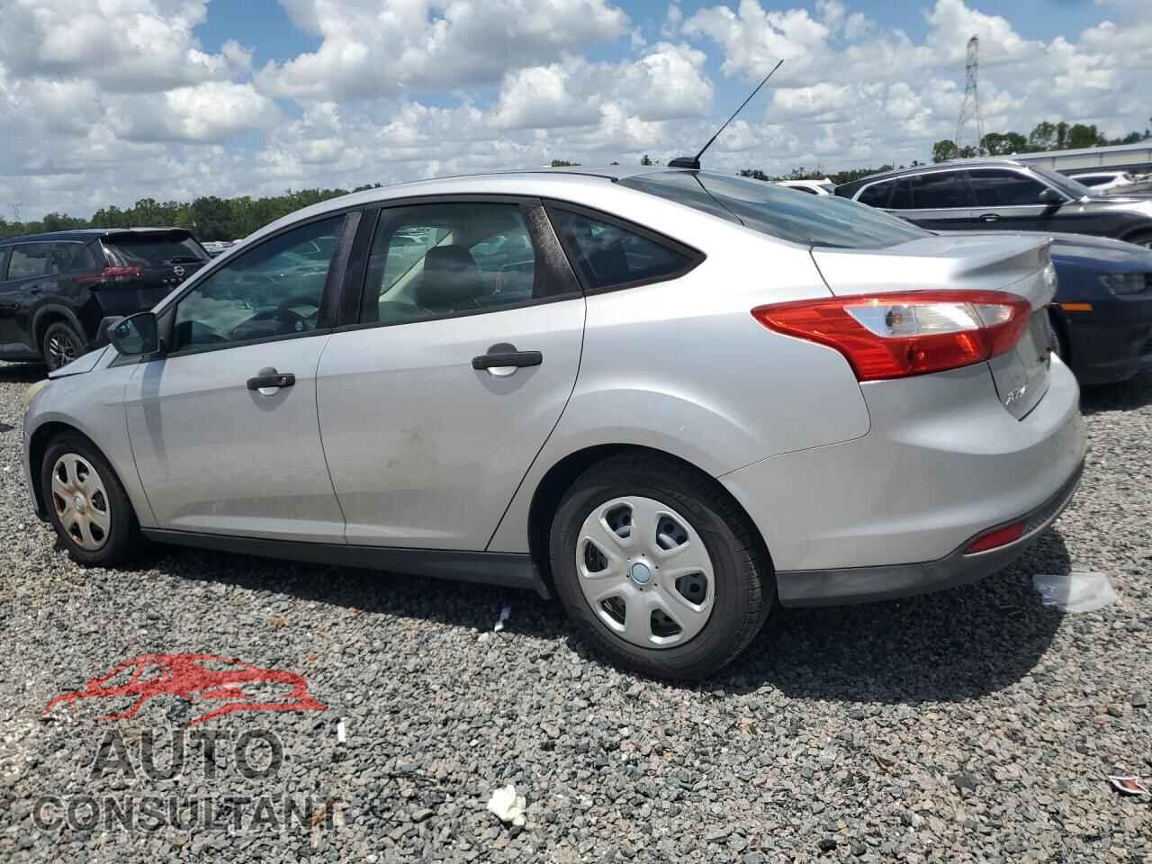 FORD FOCUS 2012 - 1FAHP3E26CL214073
