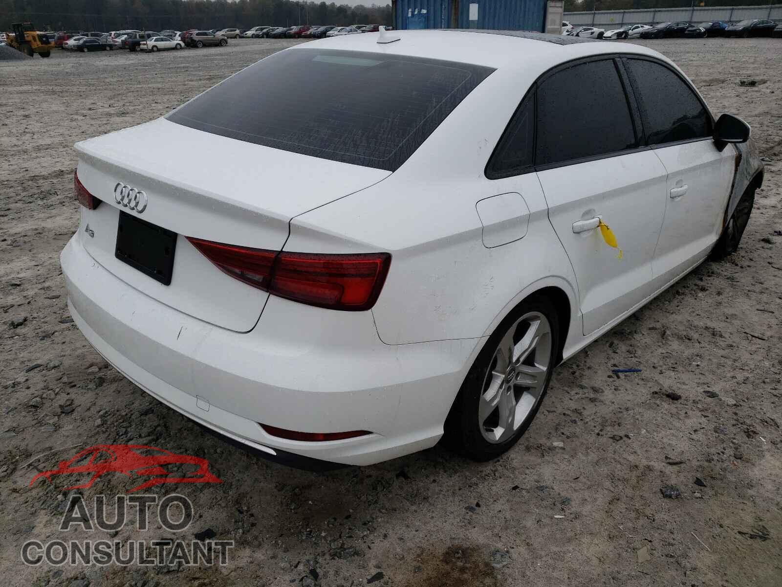 AUDI A3 2017 - WAUAUGFF7H1032332
