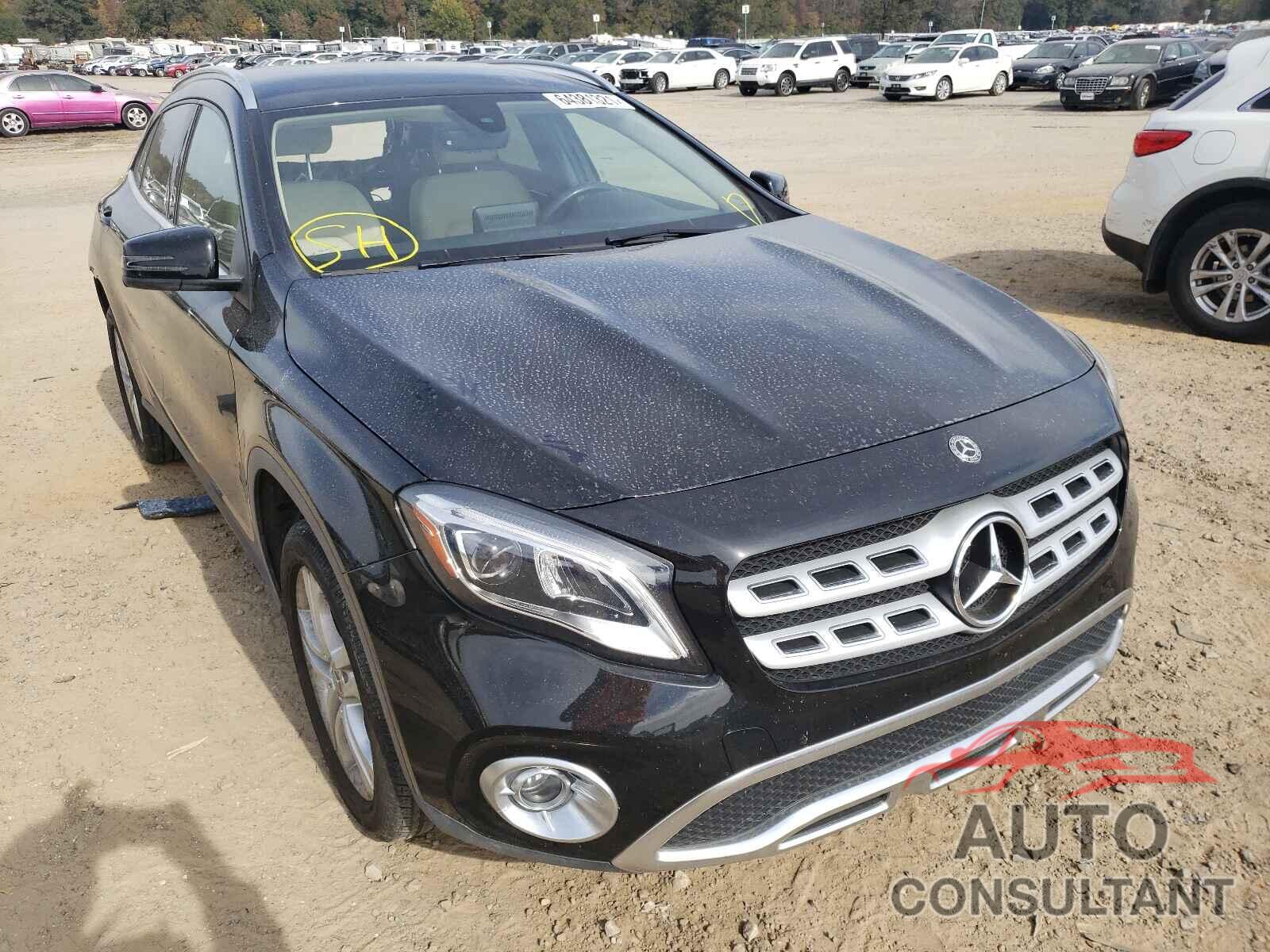 MERCEDES-BENZ GLA-CLASS 2019 - WDCTG4EB9KU000434