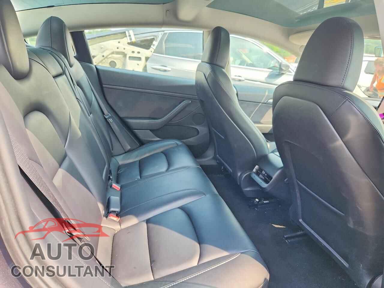 TESLA MODEL 3 2023 - 5YJ3E1EA5PF641761