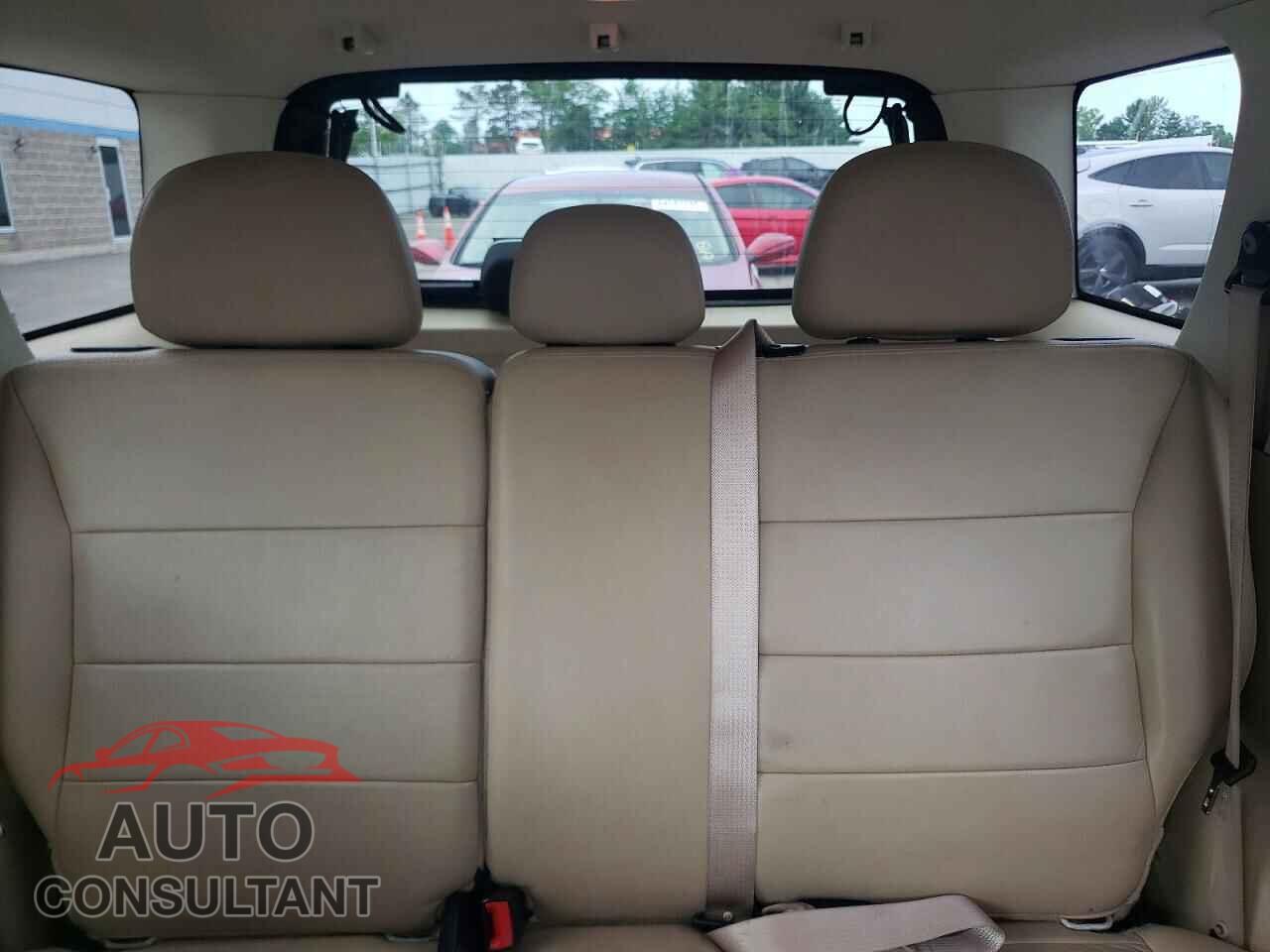 FORD ESCAPE 2012 - 1FMCU9E77CKC73050