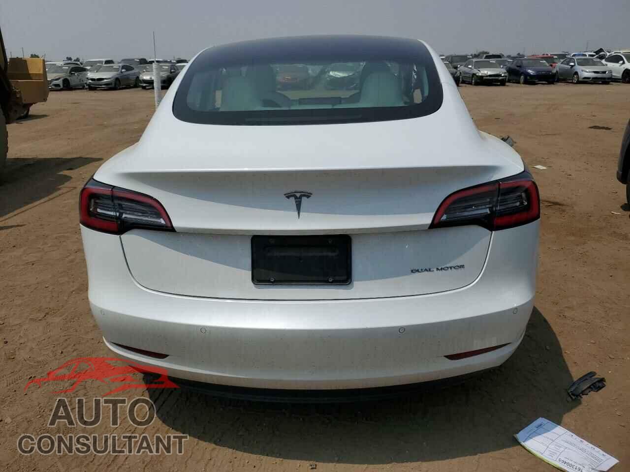 TESLA MODEL 3 2021 - 5YJ3E1EB2MF053031