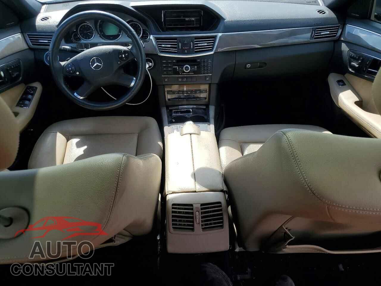 MERCEDES-BENZ E-CLASS 2010 - WDDHF5GBXAA134666