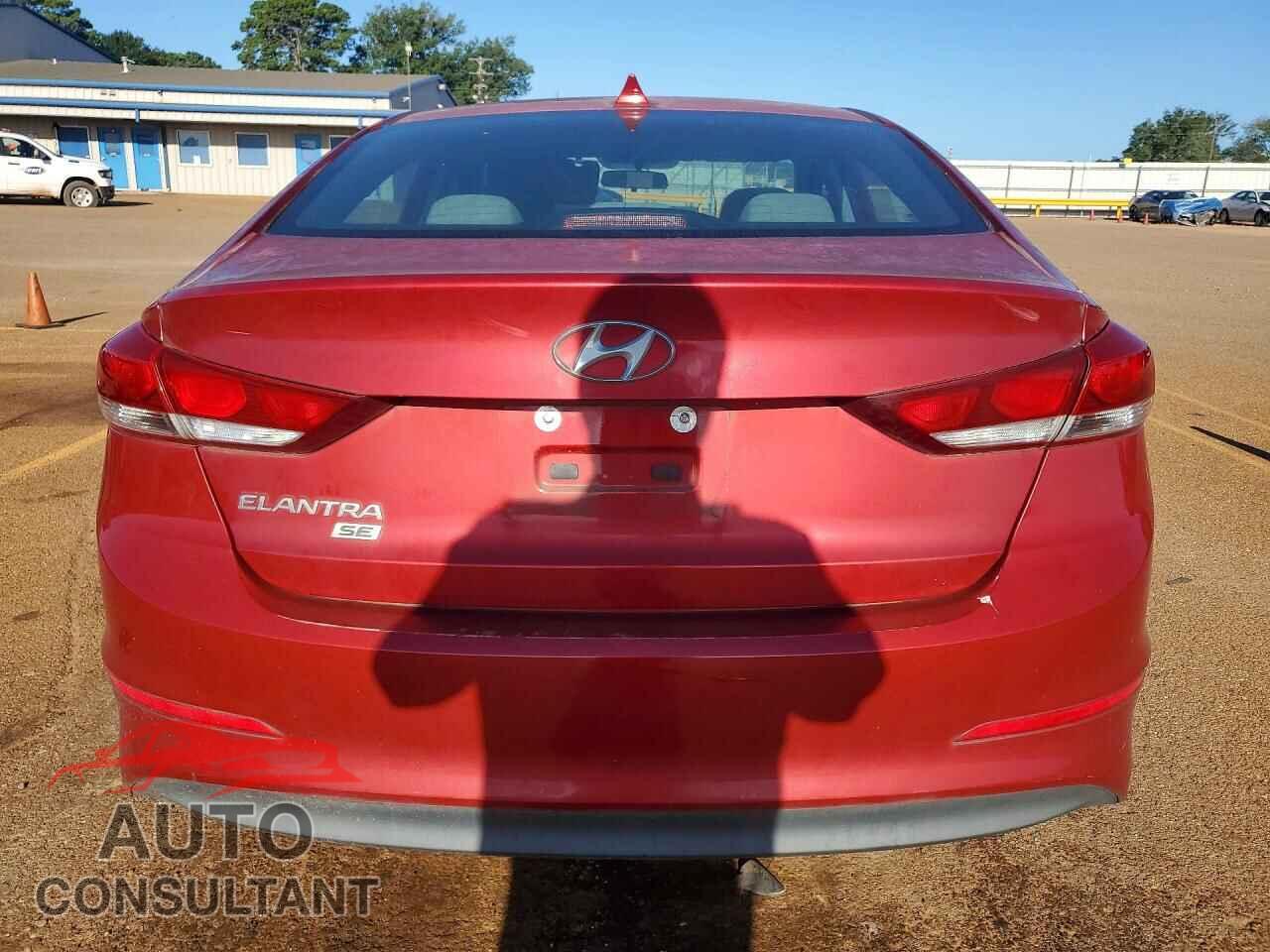 HYUNDAI ELANTRA 2017 - 5NPD74LF0HH197870