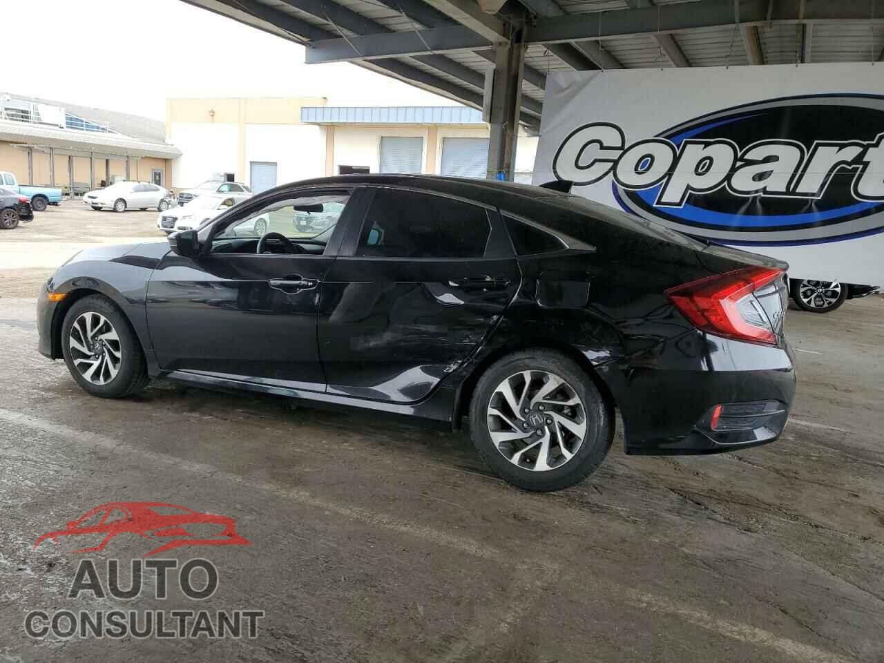 HONDA CIVIC 2018 - 2HGFC2F70JH543610