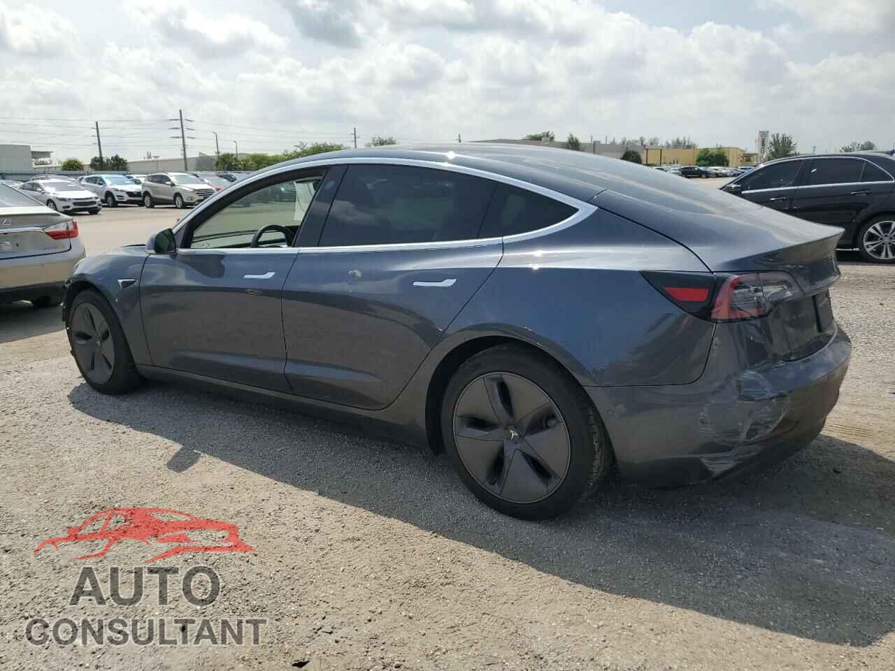TESLA MODEL 3 2020 - 5YJ3E1EB3LF621852