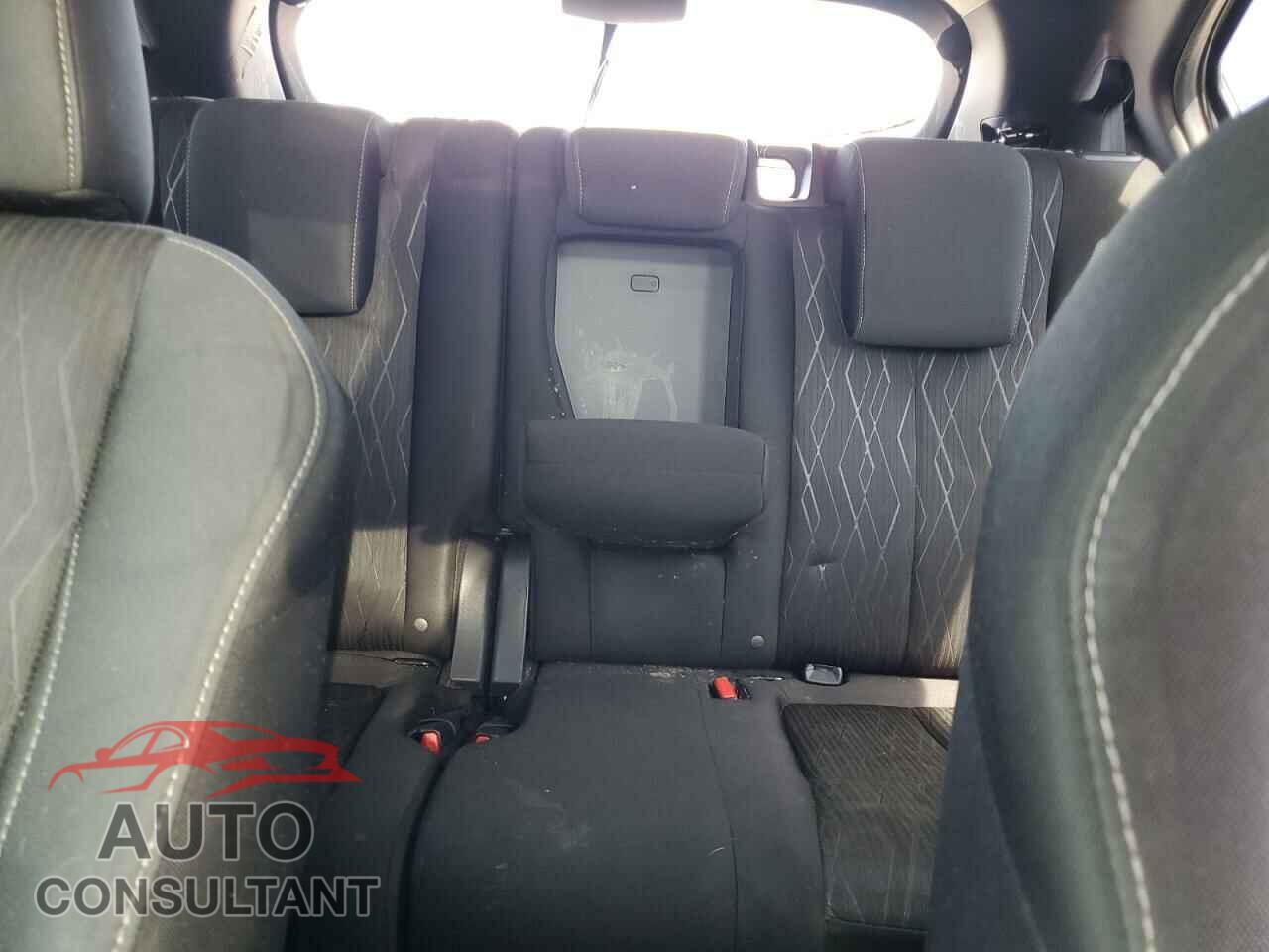 MITSUBISHI ECLIPSE 2018 - JA4AT5AA5JZ043448