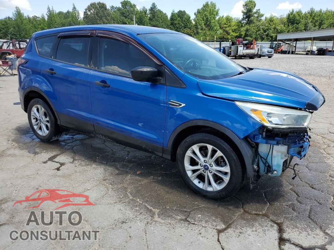 FORD ESCAPE 2017 - 1FMCU0F70HUB35727