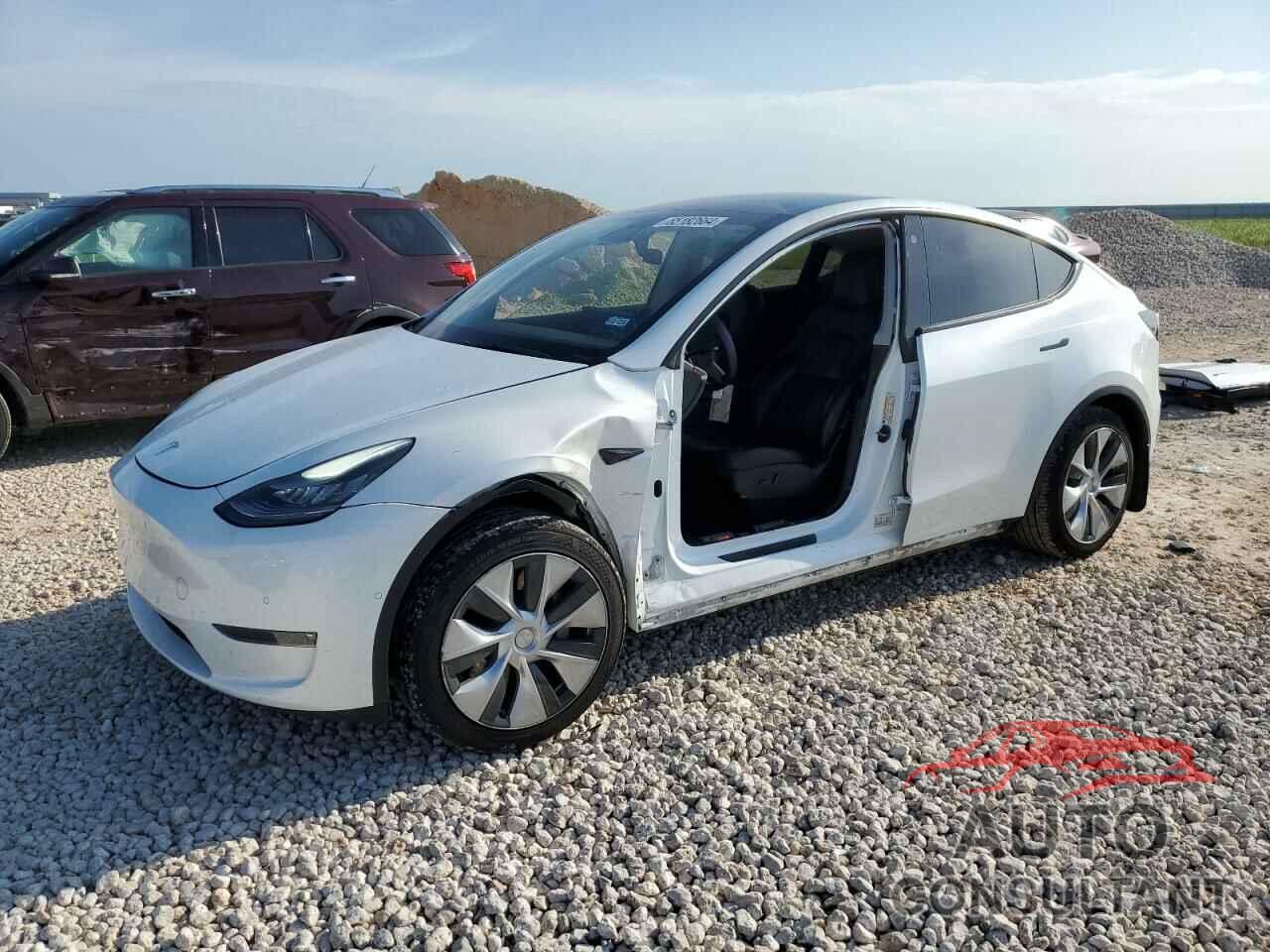 TESLA MODEL Y 2021 - 5YJYGDED1MF109608