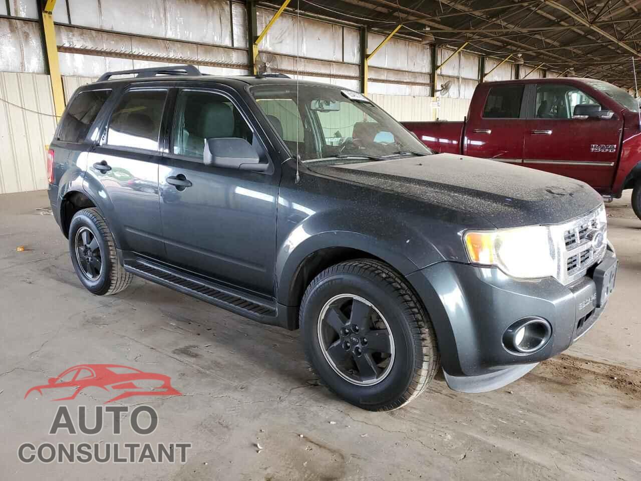 FORD ESCAPE 2009 - 1FMCU93G09KB09246
