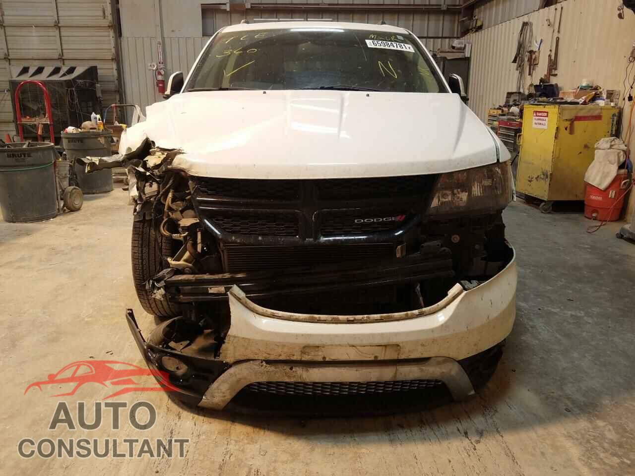 DODGE JOURNEY 2017 - 3C4PDCGB2HT556899