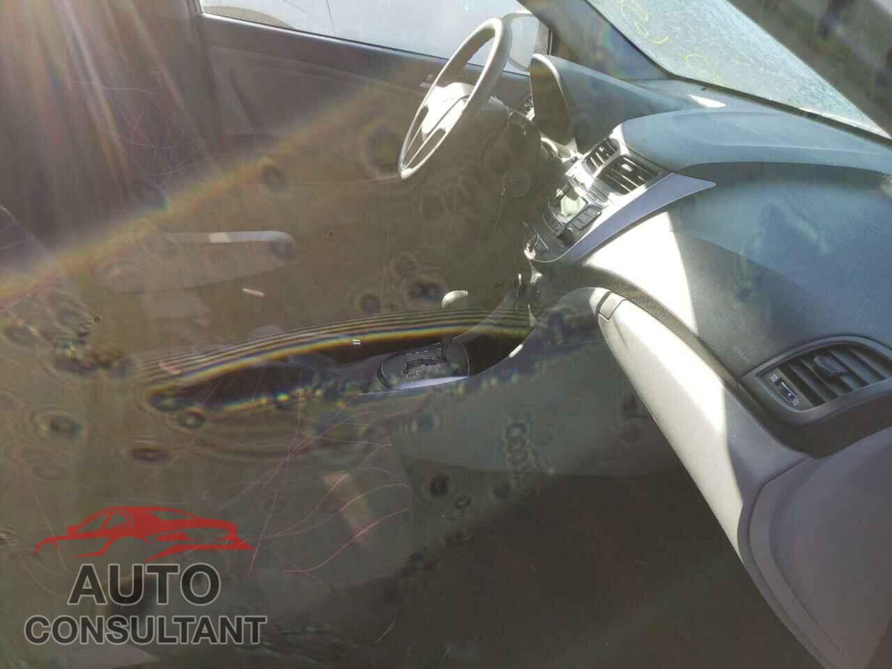 HYUNDAI ACCENT 2017 - KMHCT4AE1HU306534