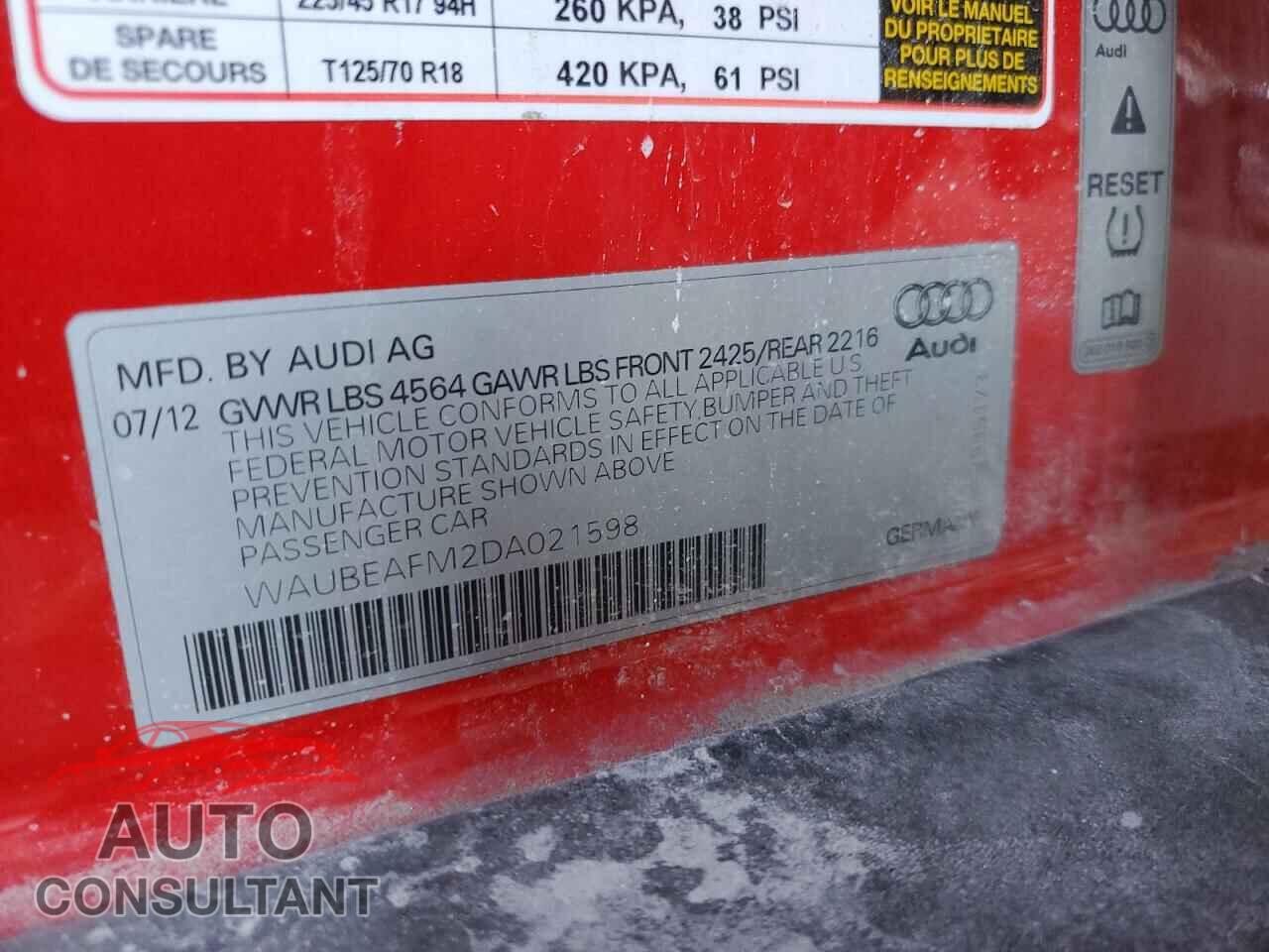 AUDI A3 2013 - WAUBEAFM2DA021598