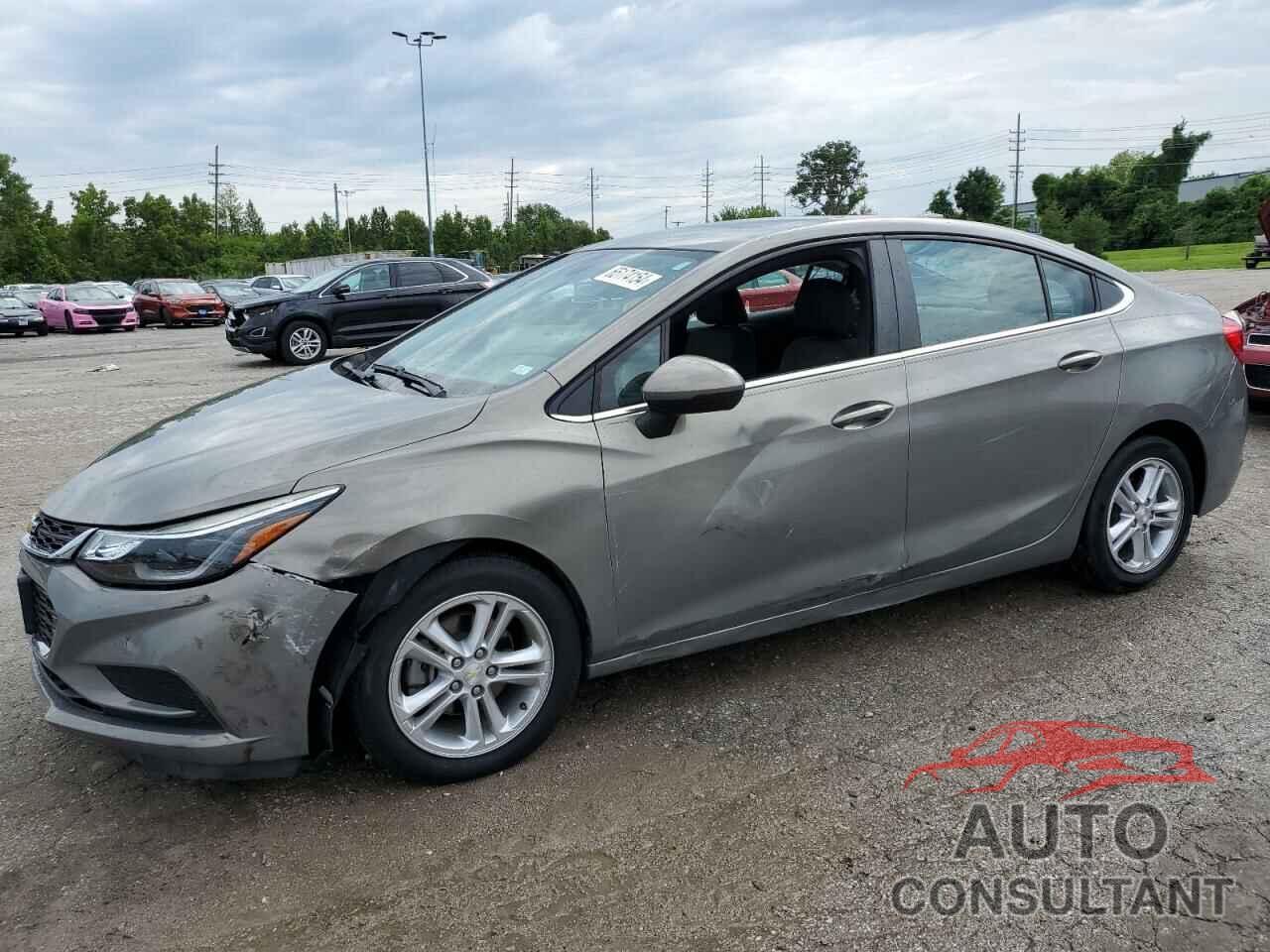 CHEVROLET CRUZE 2017 - 1G1BE5SM0H7248879