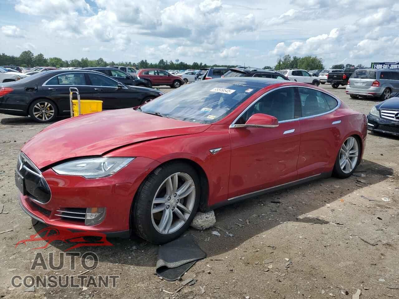 TESLA MODEL S 2015 - 5YJSA1H20FFP77547