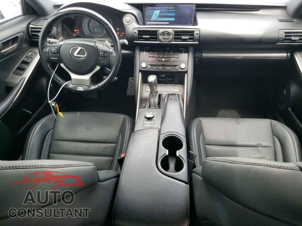 LEXUS IS 2017 - JTHBE1D21H5030164