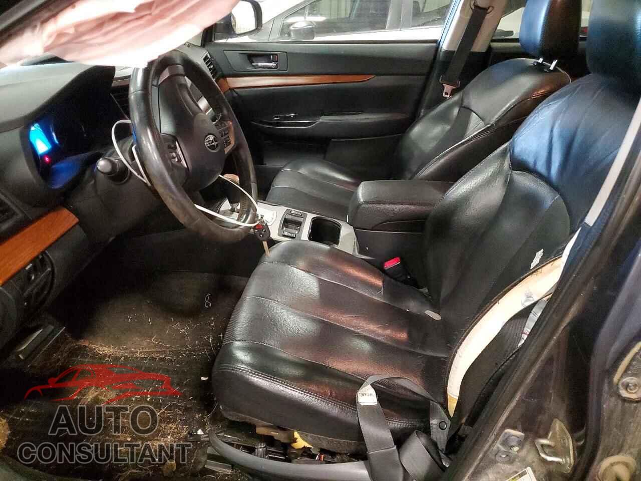 SUBARU OUTBACK 2014 - 4S4BRBLC6E3247878