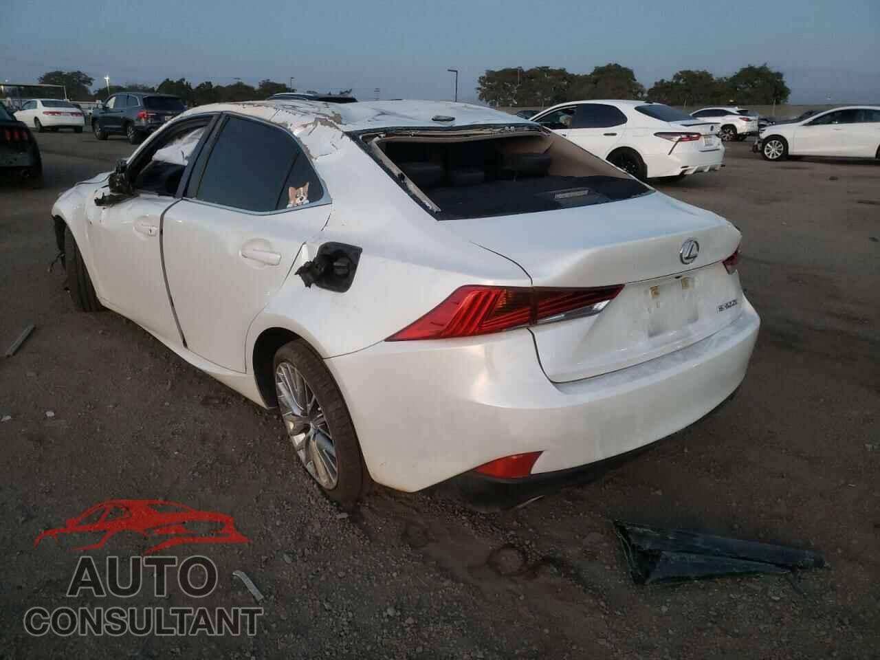 LEXUS IS 2017 - JTHBA1D26H5038725