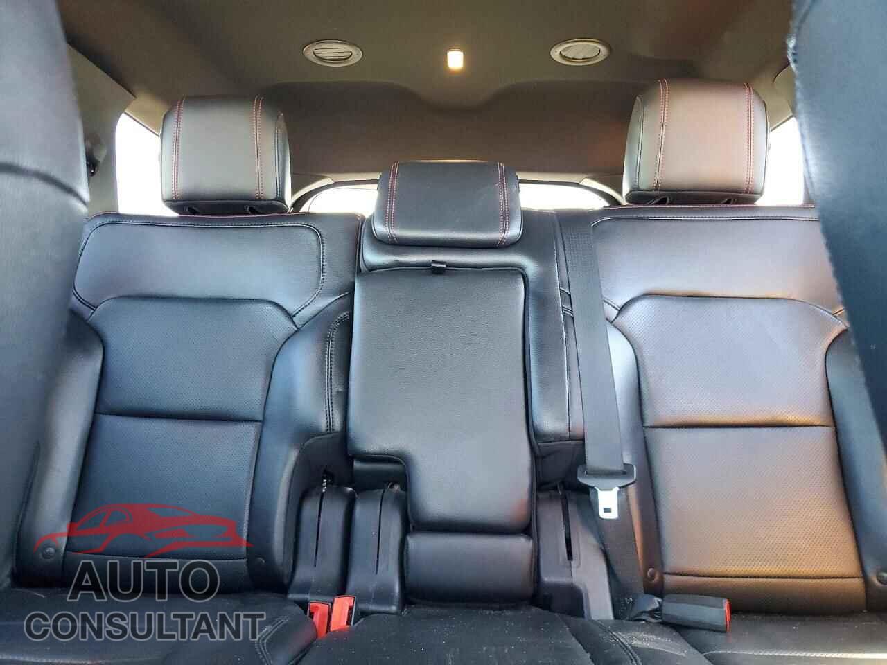 FORD EXPLORER 2018 - 1FM5K8GT3JGB37565