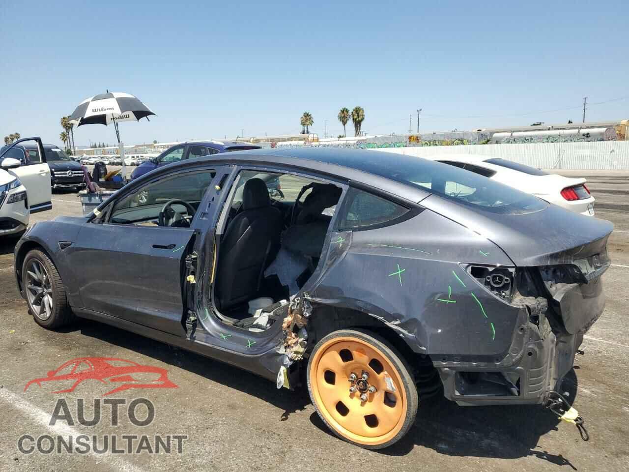 TESLA MODEL 3 2022 - 5YJ3E1EB4NF172698