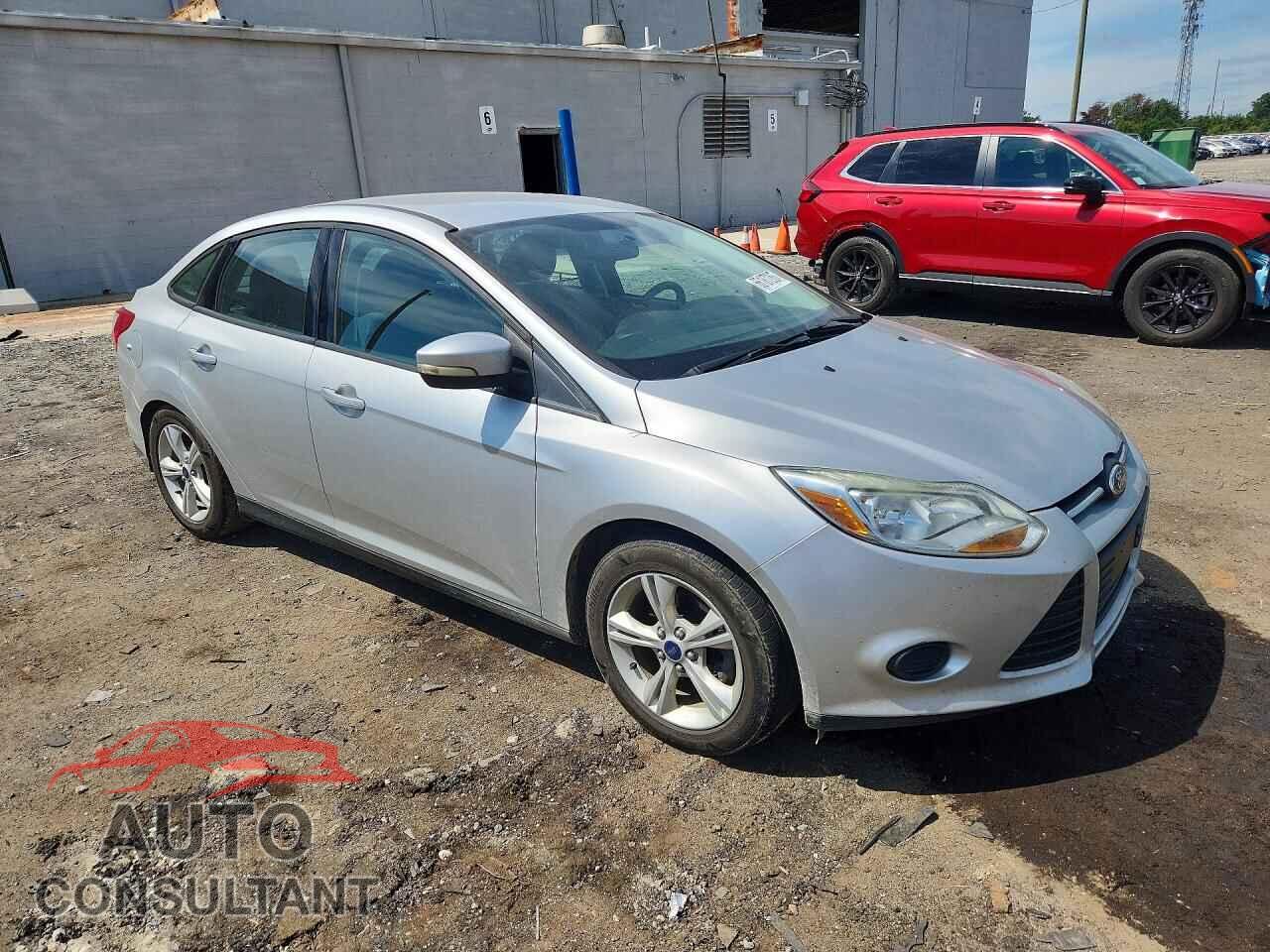 FORD FOCUS 2014 - 1FADP3F27EL438467