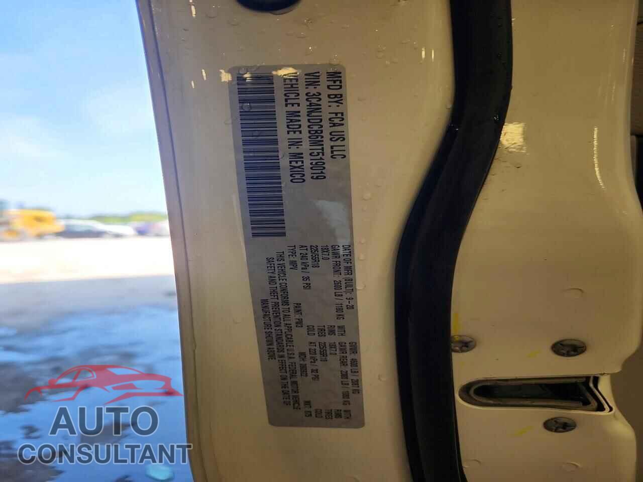 JEEP COMPASS 2021 - 3C4NJDCB6MT519019