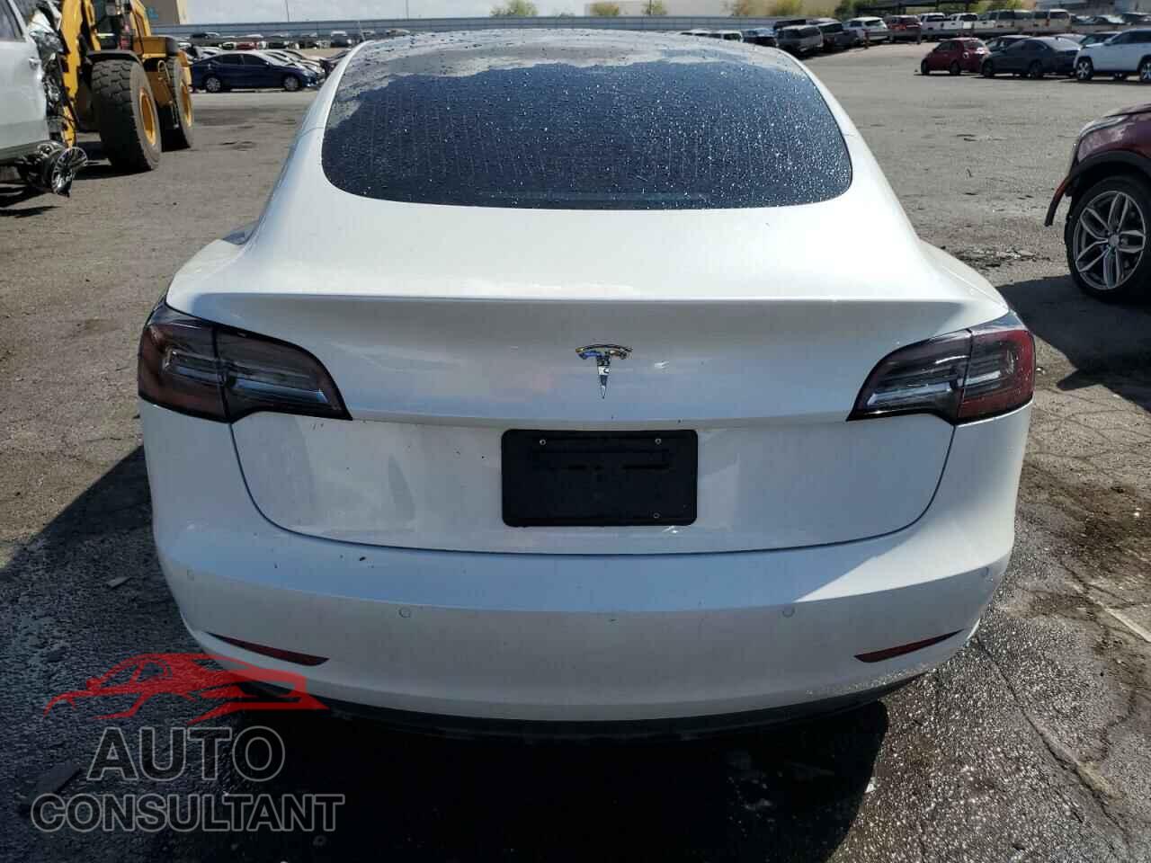 TESLA MODEL 3 2019 - 5YJ3E1EA5KF427250