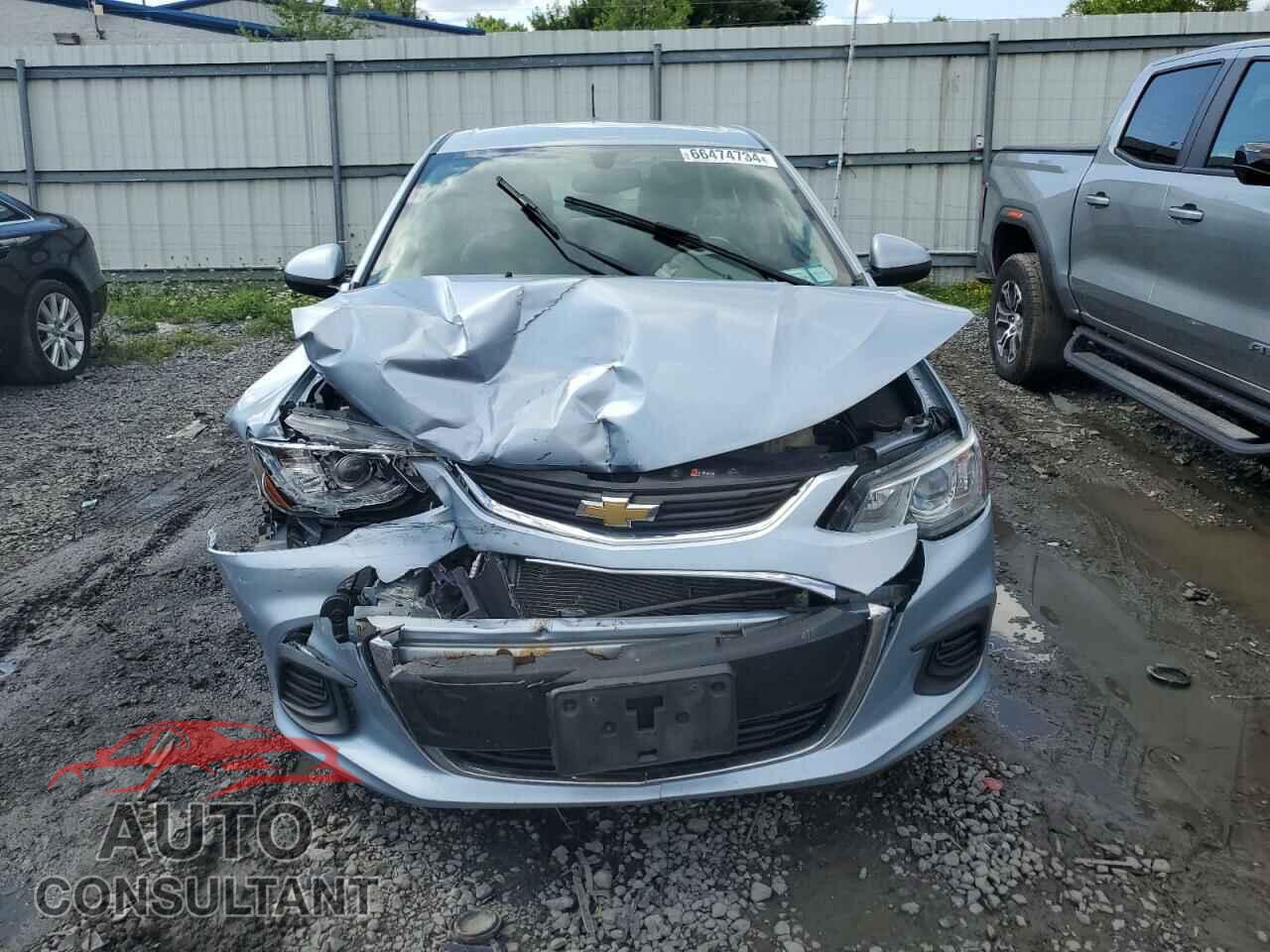 CHEVROLET SONIC 2017 - 1G1JB5SG2H4166944