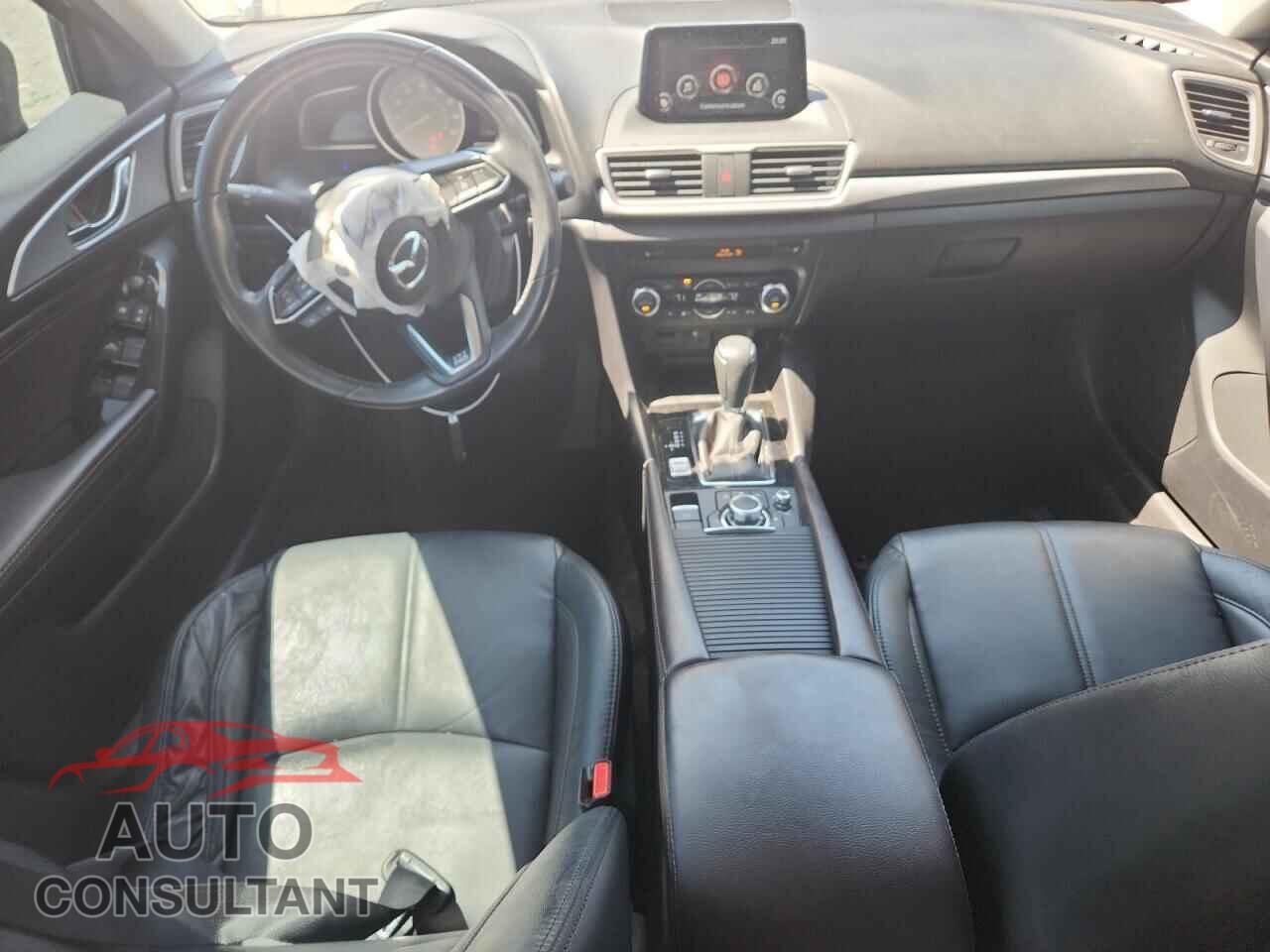 MAZDA 3 2017 - 3MZBN1V77HM100527