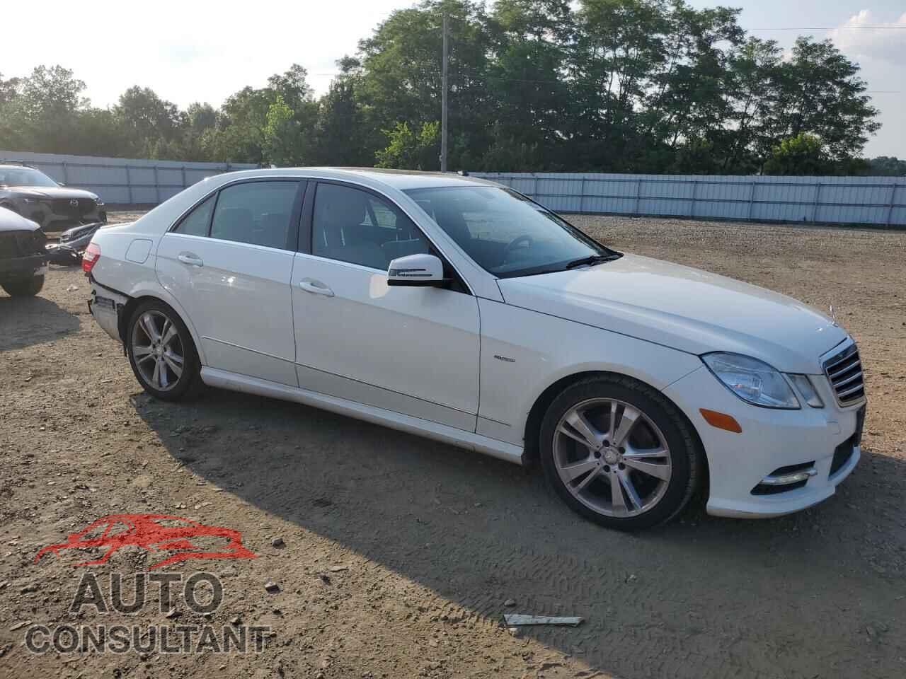MERCEDES-BENZ E-CLASS 2012 - WDDHF8JB3CA568800