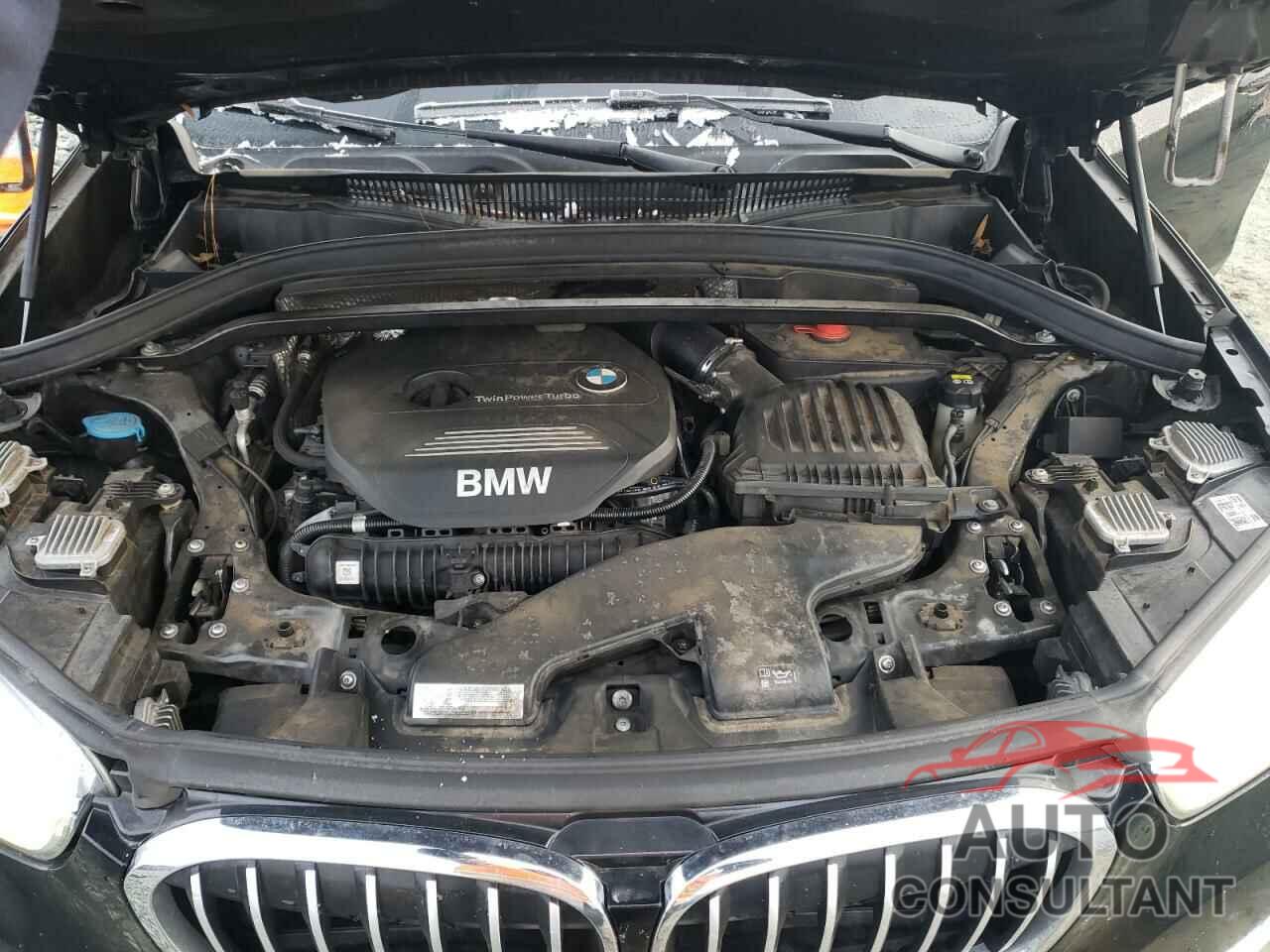 BMW X1 2016 - WBXHT3C32GP887624