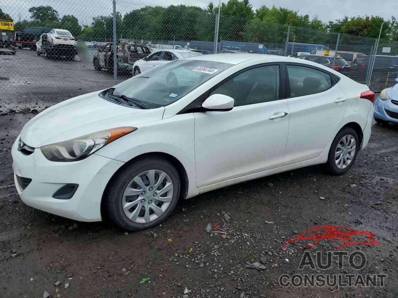 HYUNDAI ELANTRA 2011 - 5NPDH4AE5BH024229