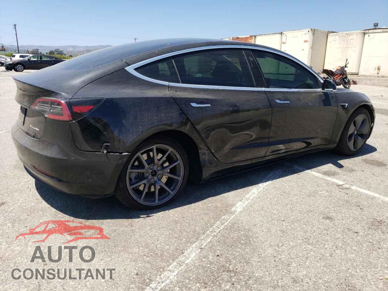 TESLA MODEL 3 2019 - 5YJ3E1EB3KF199032