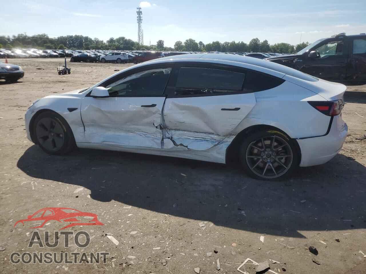 TESLA MODEL 3 2023 - 5YJ3E1EA8PF433700