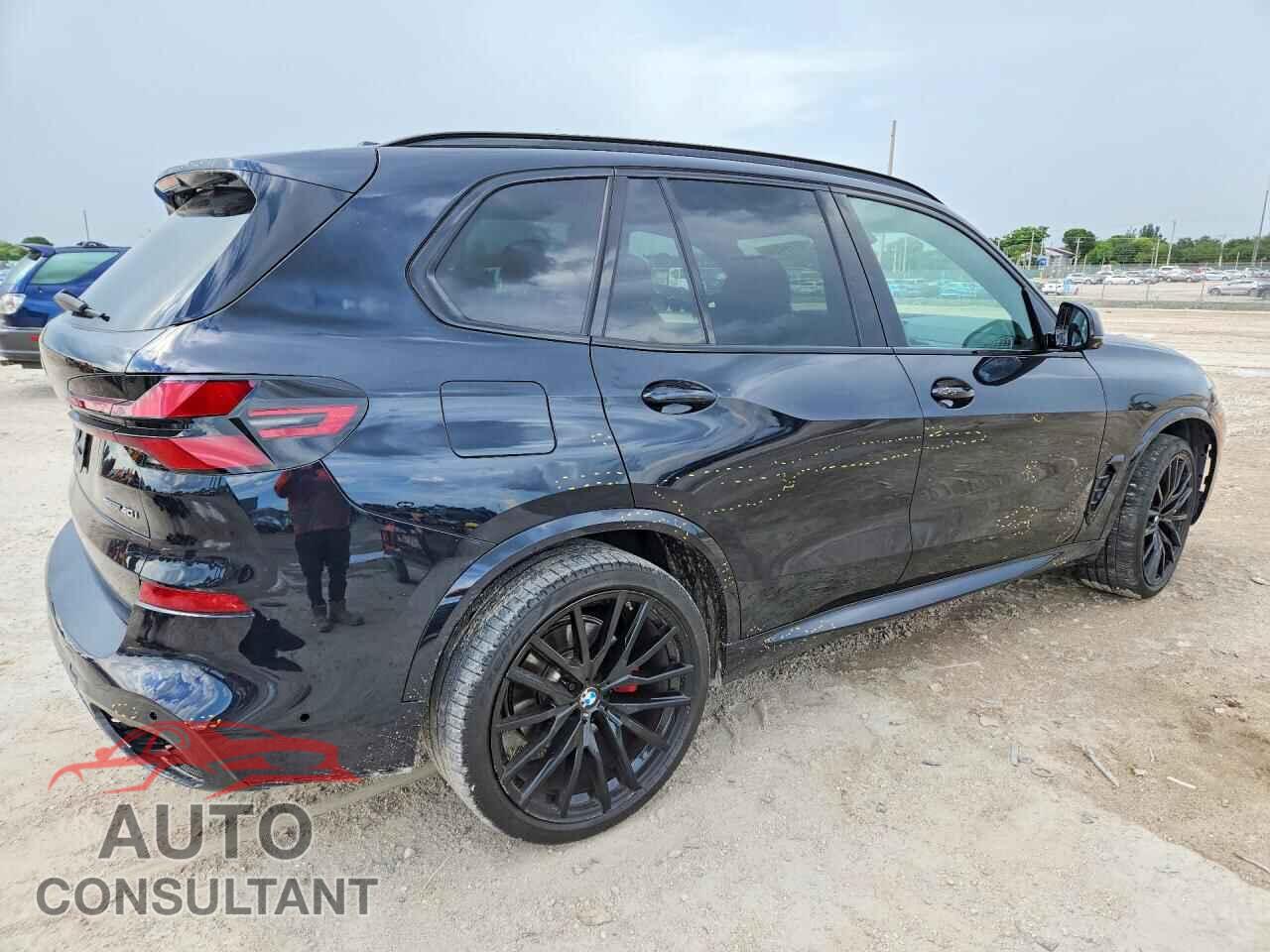 BMW X5 2024 - 5UX13EU08R9V64344