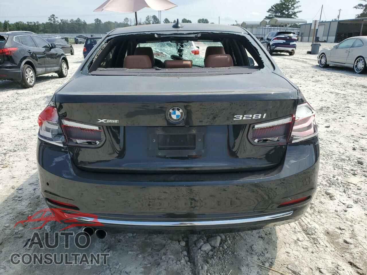 BMW 3 SERIES 2016 - WBA8E3G56GNU00131