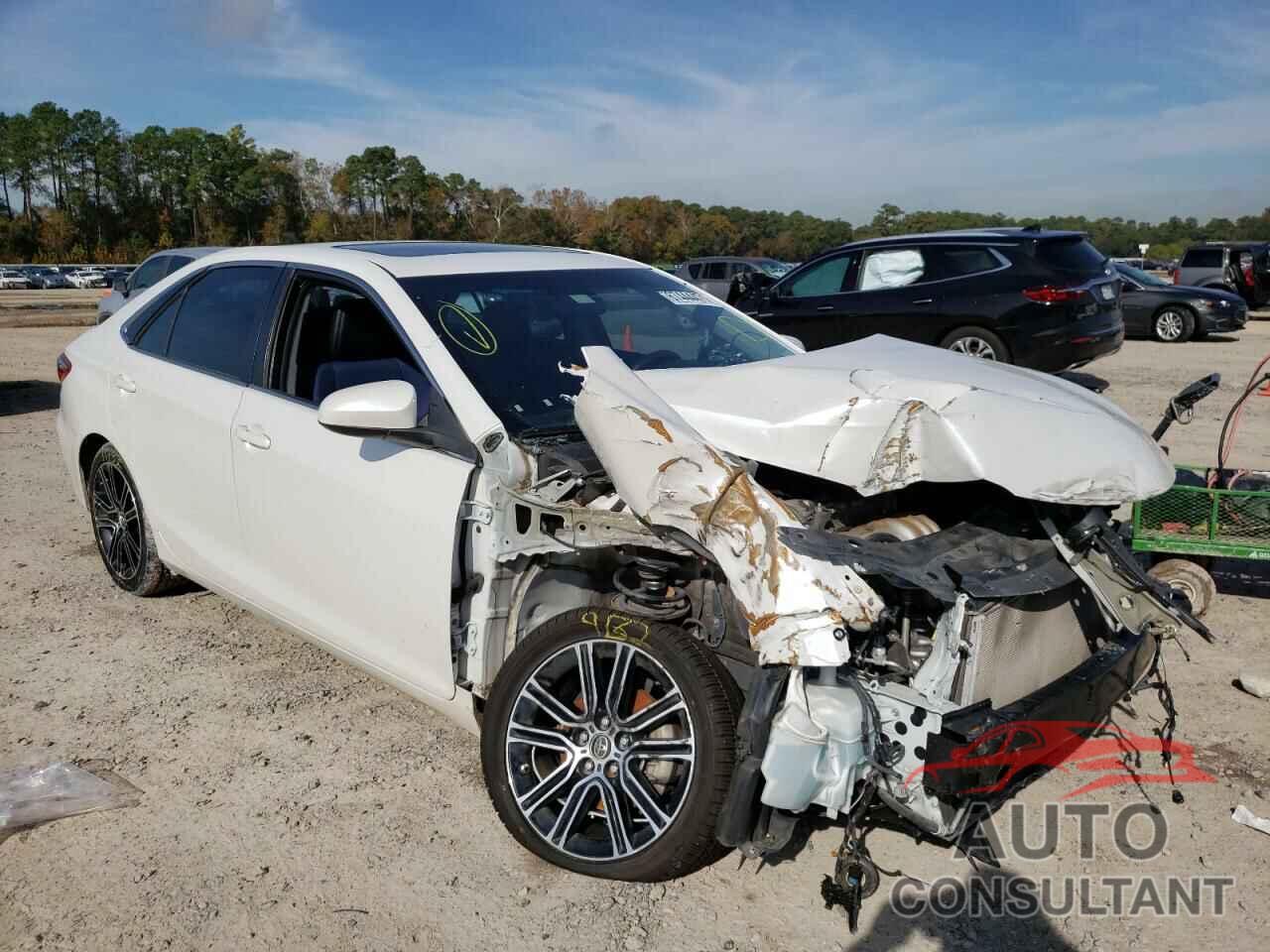 TOYOTA CAMRY 2016 - 4T1BF1FK0GU179807