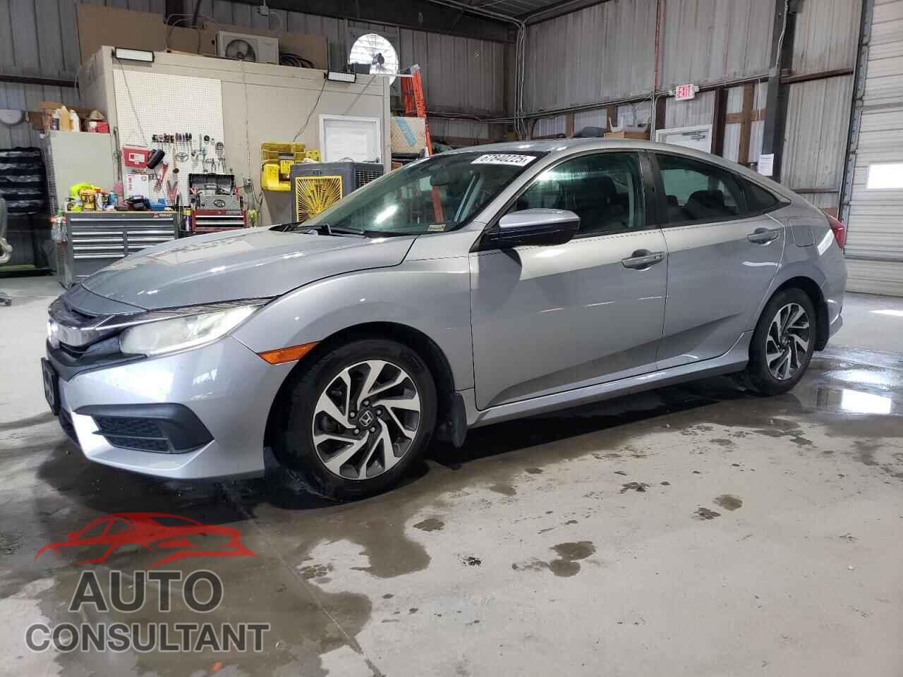 HONDA CIVIC 2017 - 19XFC2F77HE073404