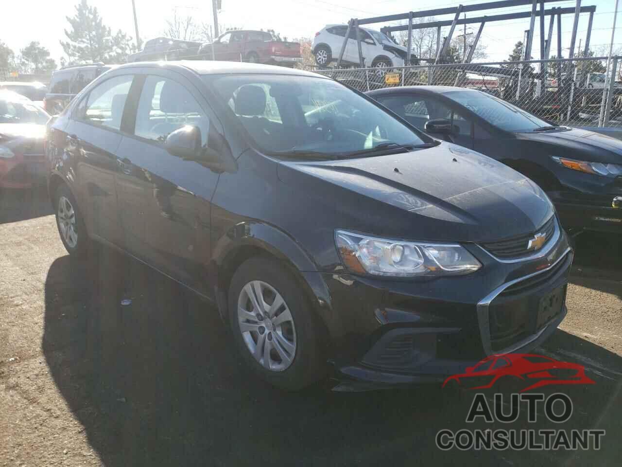CHEVROLET SONIC 2017 - 1G1JB5SH6H4125127