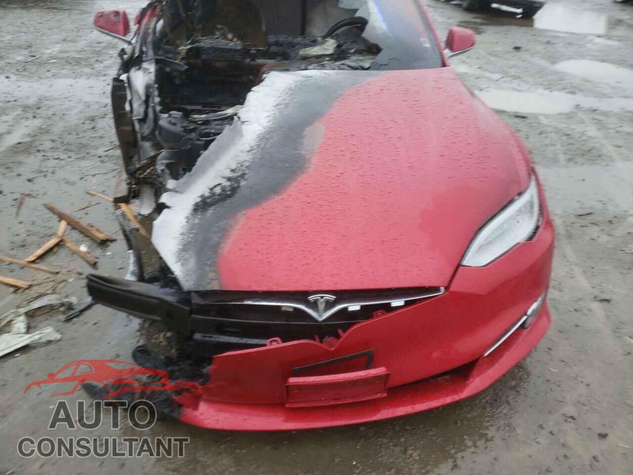 TESLA MODEL S 2020 - 5YJSA1E22LF359748