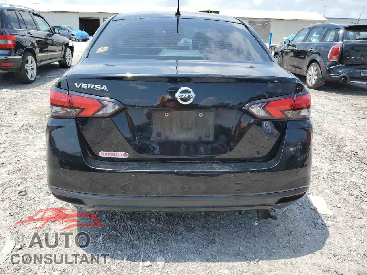 NISSAN VERSA 2021 - 3N1CN8DV3ML810060