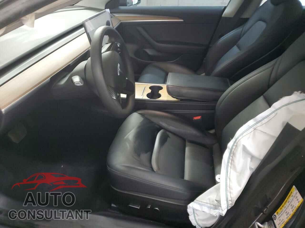 TESLA MODEL 3 2023 - 5YJ3E1EA1PF647203