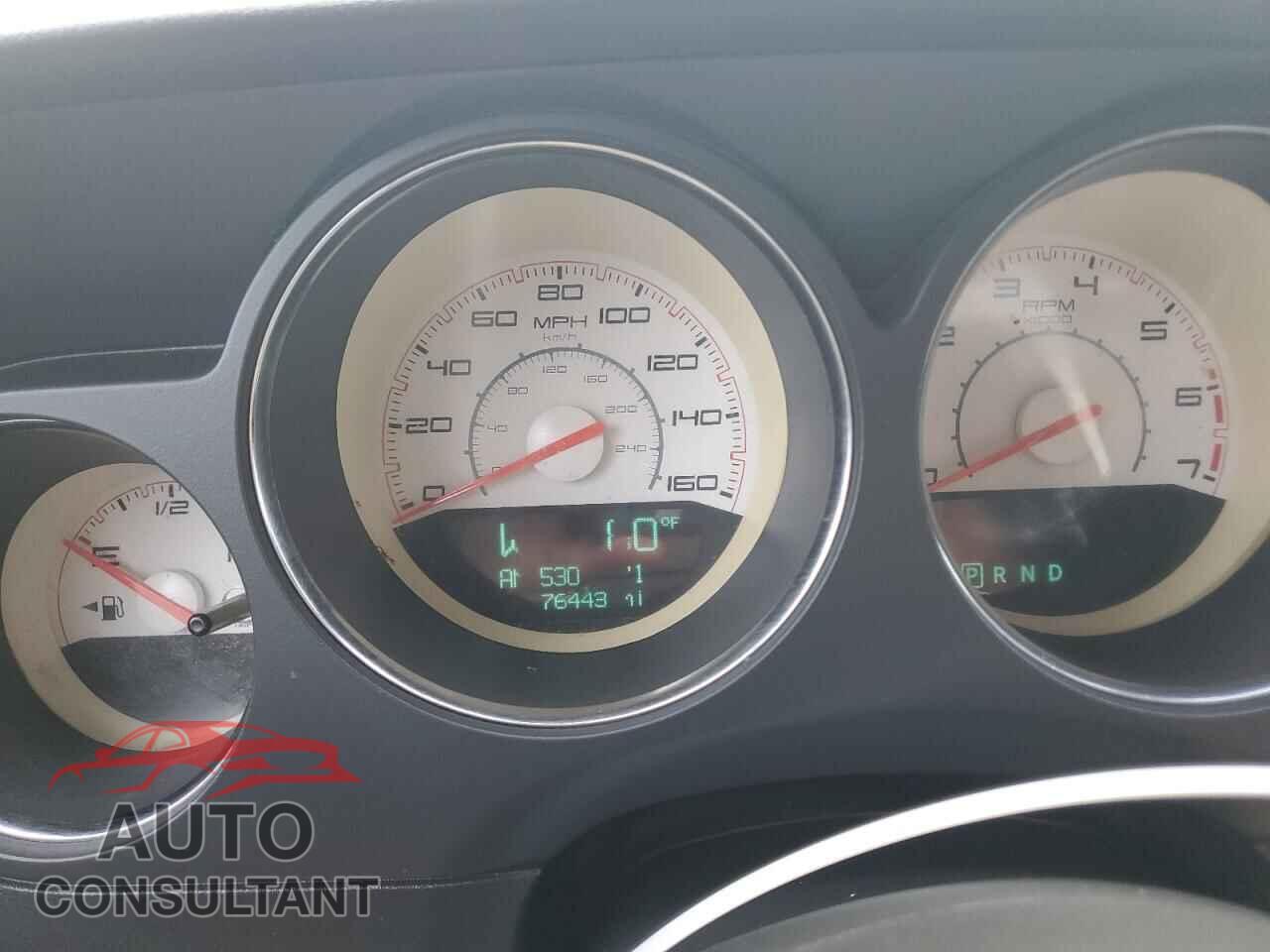 DODGE CHALLENGER 2013 - 2C3CDYBT1DH570084