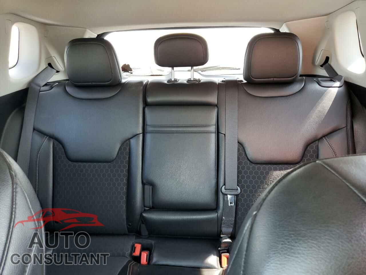 JEEP COMPASS 2019 - 3C4NJDBB4KT704264