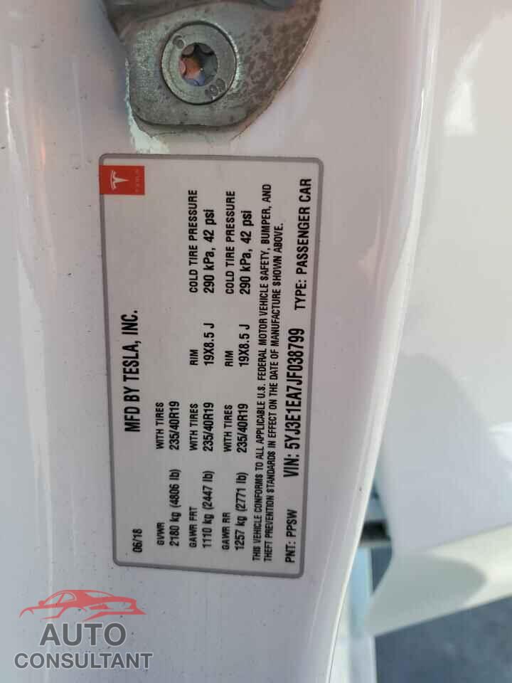 TESLA MODEL 3 2018 - 5YJ3E1EA7JF038799