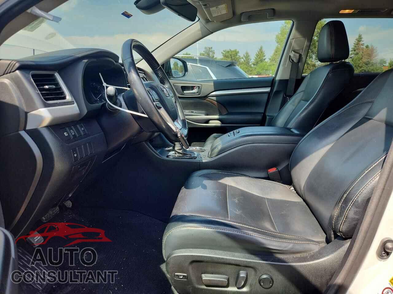 TOYOTA HIGHLANDER 2017 - 5TDJZRFH0HS362009