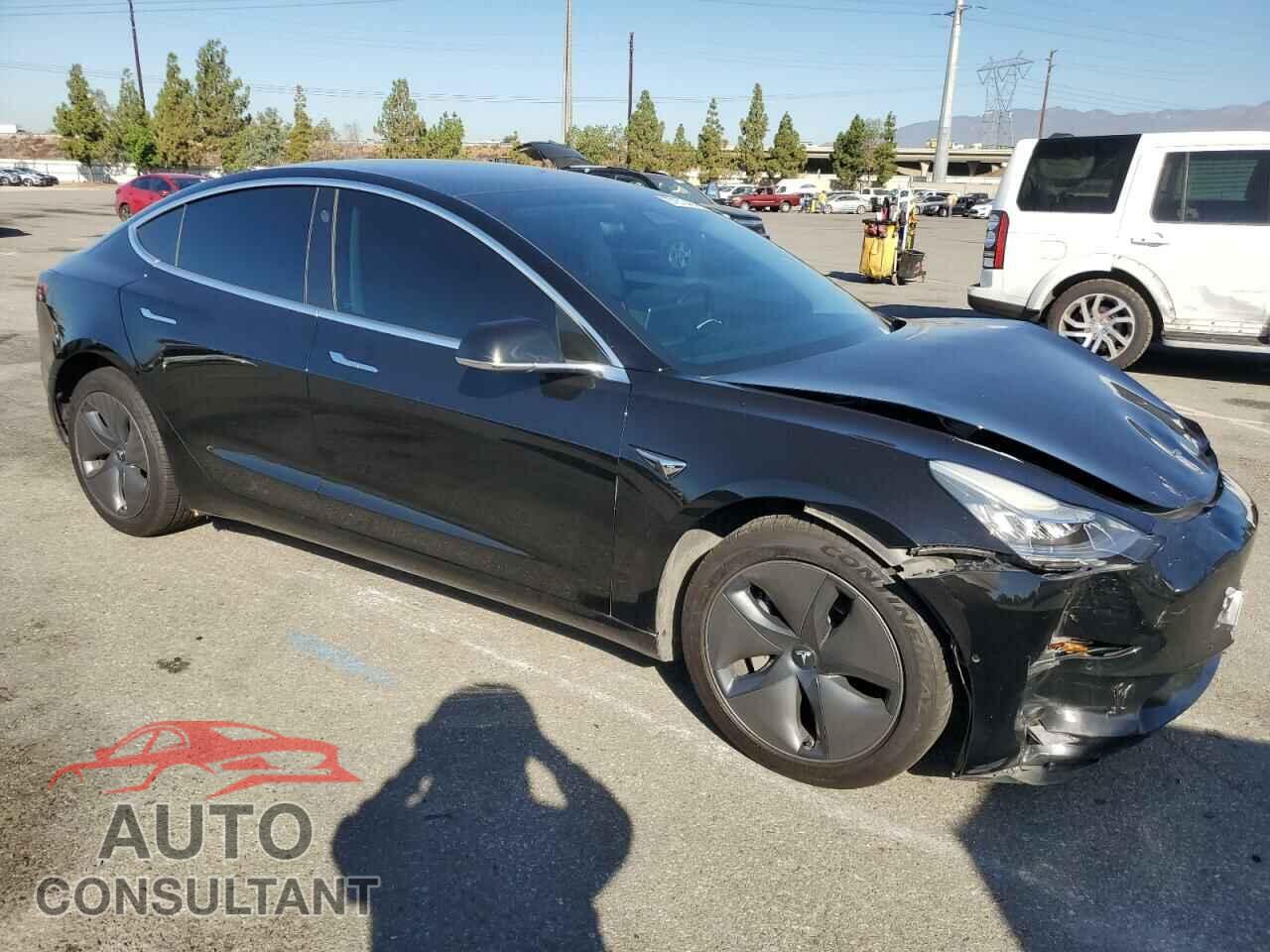 TESLA MODEL 3 2019 - 5YJ3E1EA5KF399272