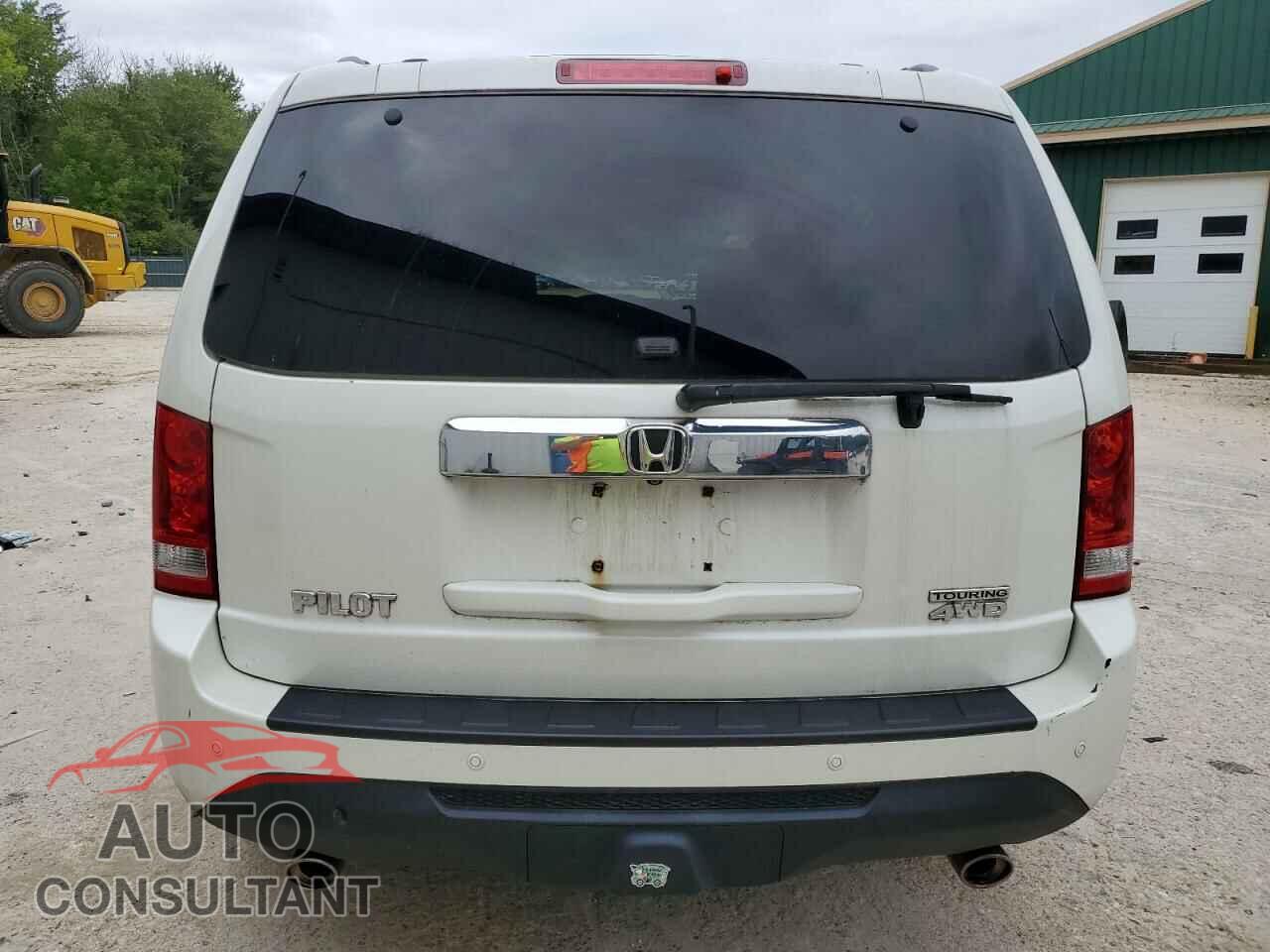 HONDA PILOT 2014 - 5FNYF4H94EB038111